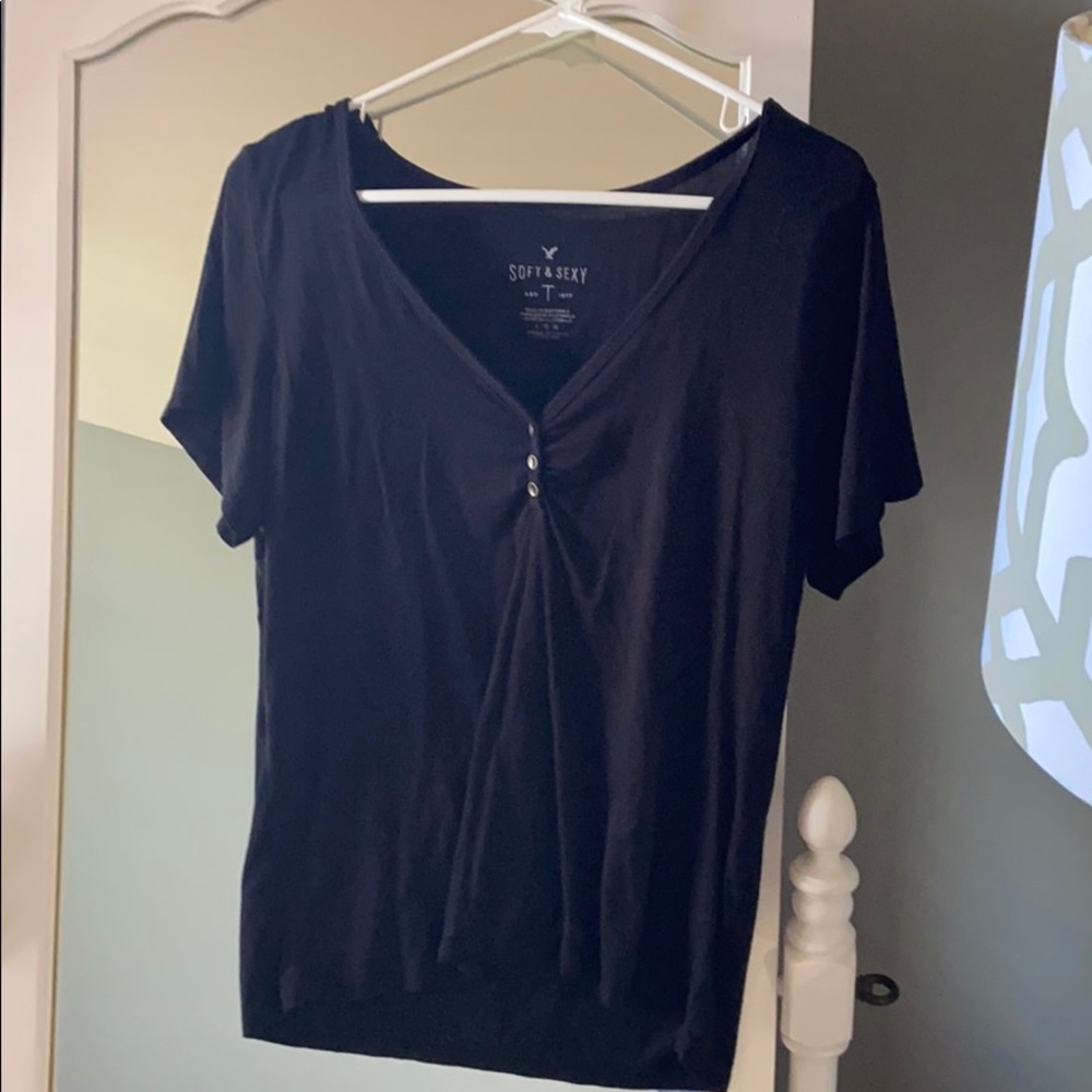 Black T shirt